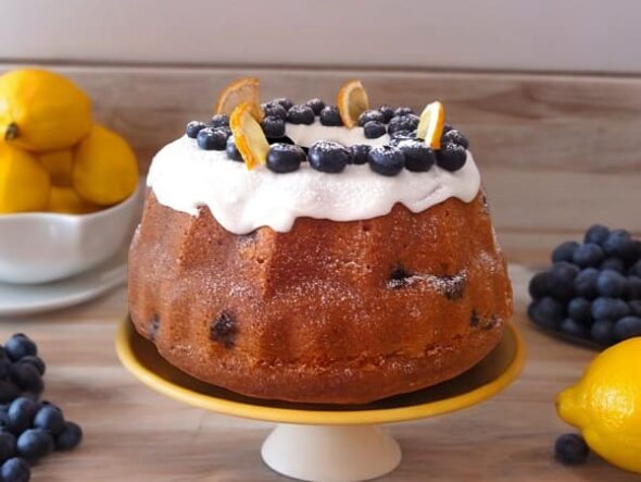 Bundt de Arandanos y limon